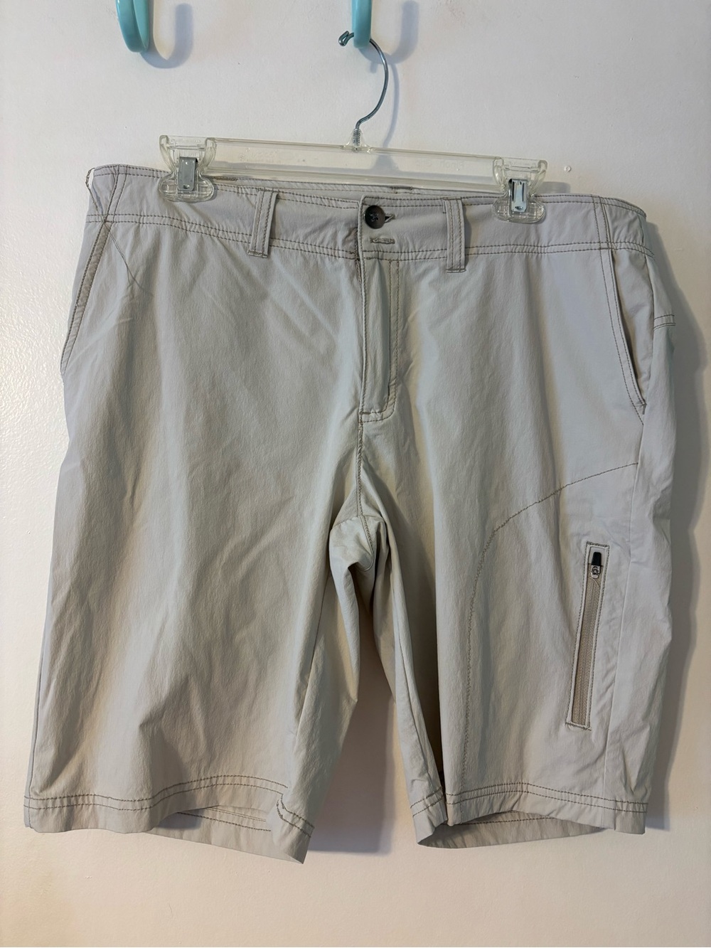 Men's Lightweight Outdoor Shorts - Light Beige